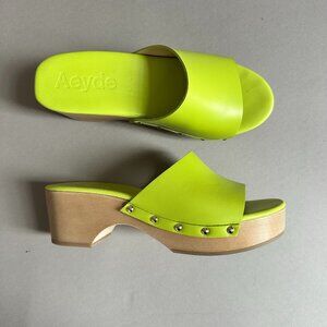 Aeyde Bobbie Calf Leather Clogs Apple Green 37 EU (7US)